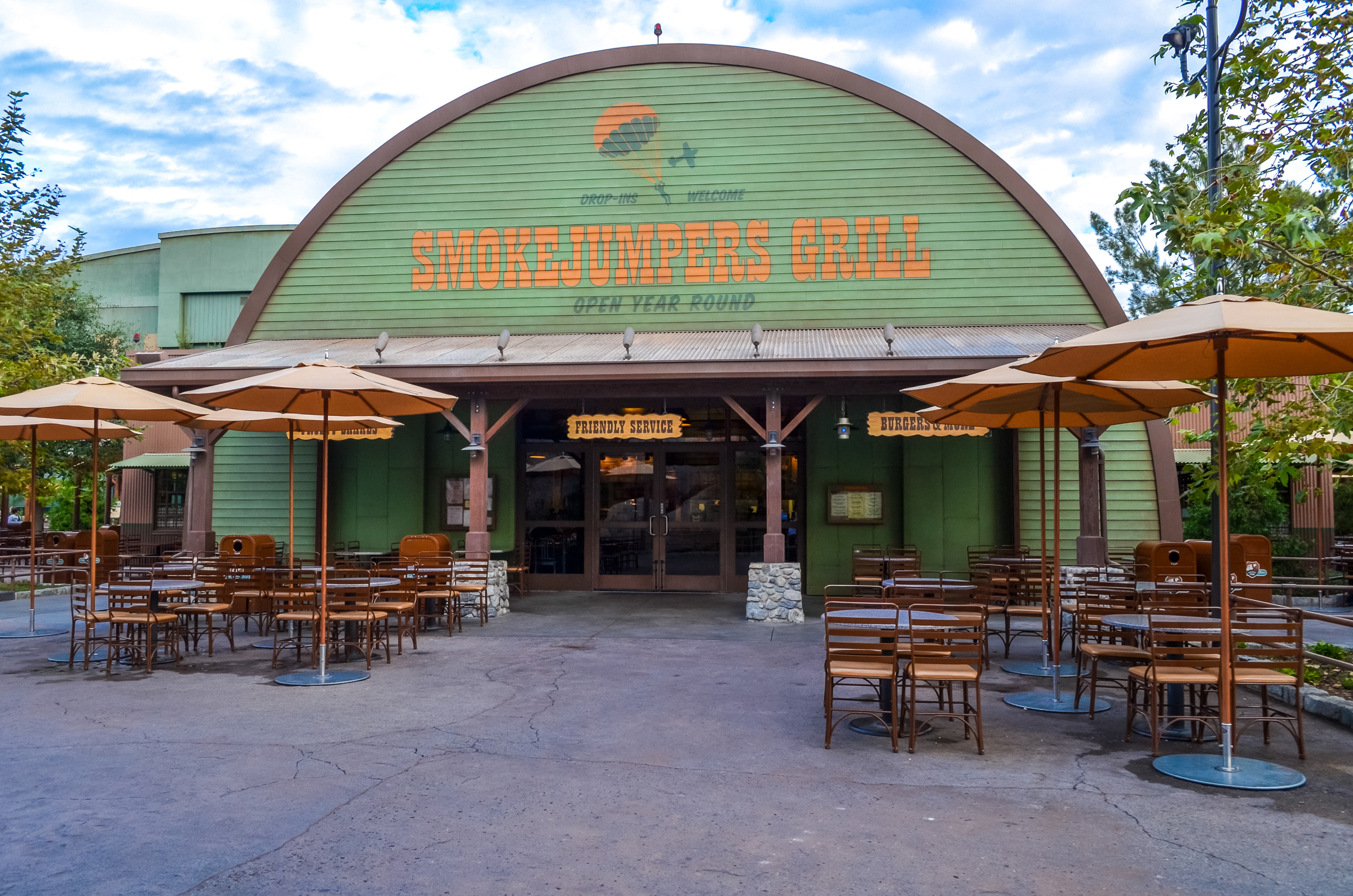 Smokejumpers Grill At Disneyland Resort World Of Universal