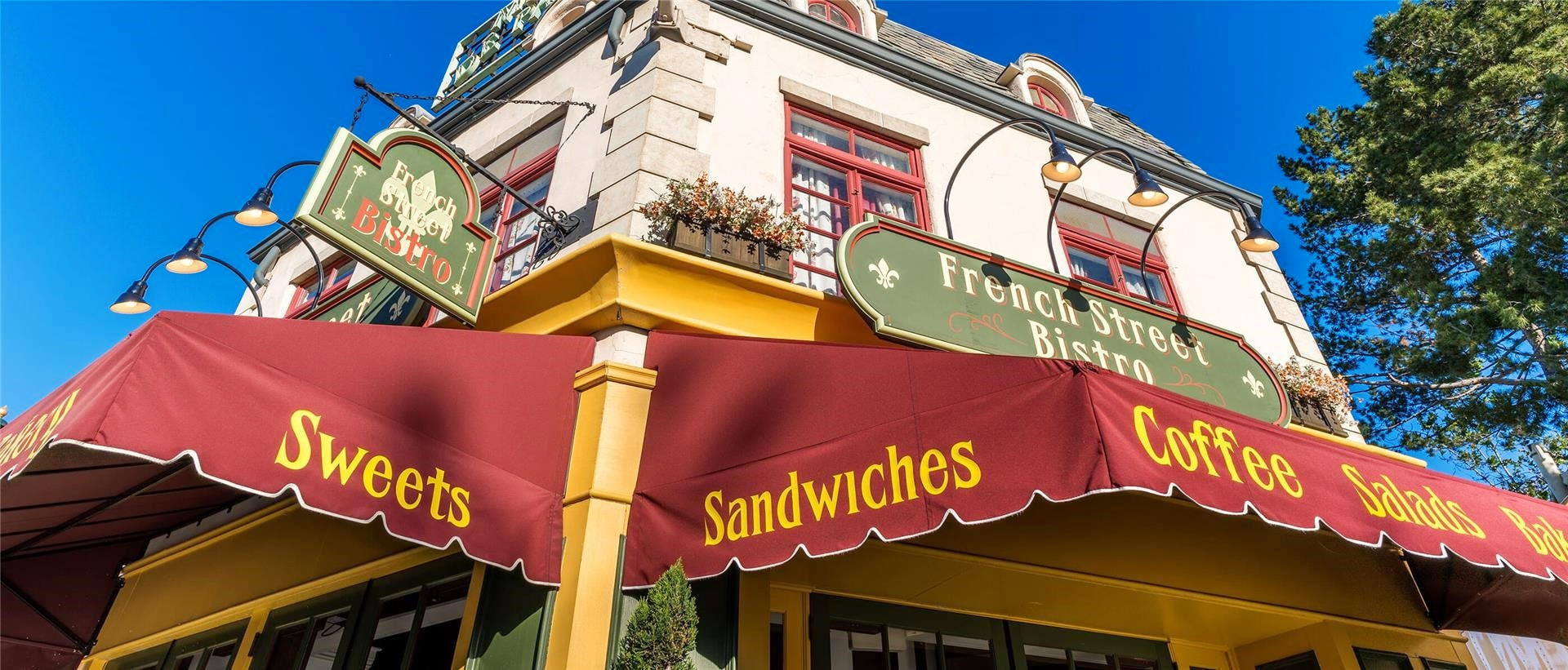 French Street Bistro at Universal Studios Hollywood World of Universal